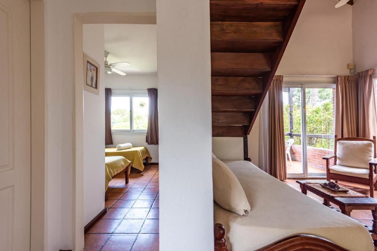 Villa Cabanas Baden Baden à Carilo Extérieur photo